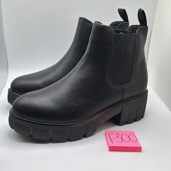 CUSHIONAIRE Women's slip on chelsea boot +Memory Foam 7.5 BLACK - Picture 3 of 7